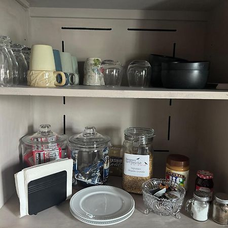 Dungeness Barn House Bed And Breakfast At Two Crows Farm ซีควิม ภายนอก รูปภาพ